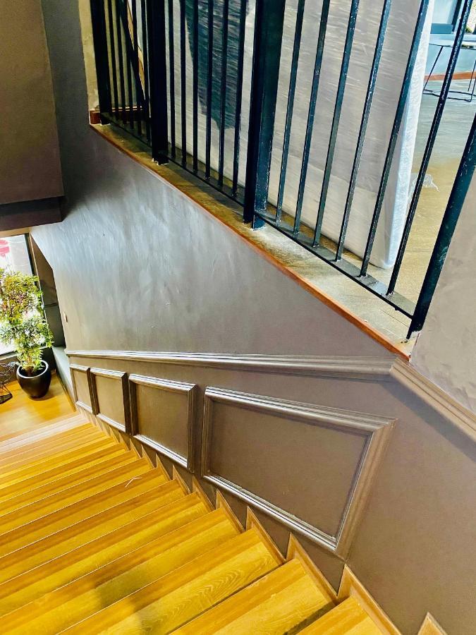 Faizal Madhi Homestay Kuching Luaran gambar